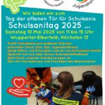 Schulsanitäter versorgen eine verletzte Schülerin beim Schulsanitag 2025 in Wuppertal